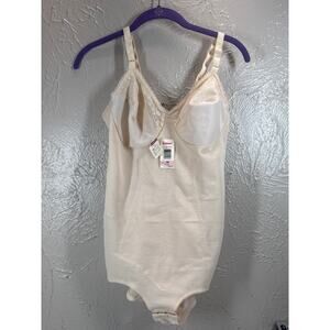 Subtract Beige Medium Control Lighter Weight Body Briefer #2545 Size 38B NWT